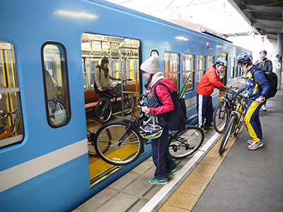 cycle train